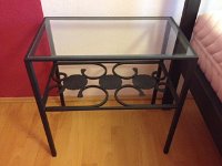 kovaný noční stolek  obrázek 2